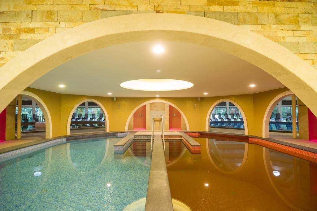 Aquaticum Debrecen Termal & Wellness Hotel Exteriör bild